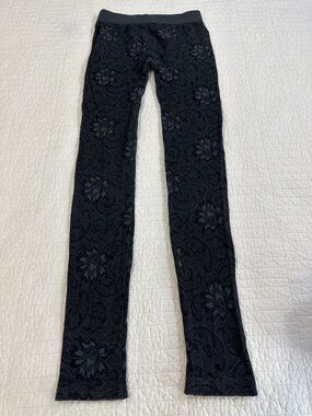 Nikibiki o/s Motolegging Textured Black Floral Knit Leggings Super Soft